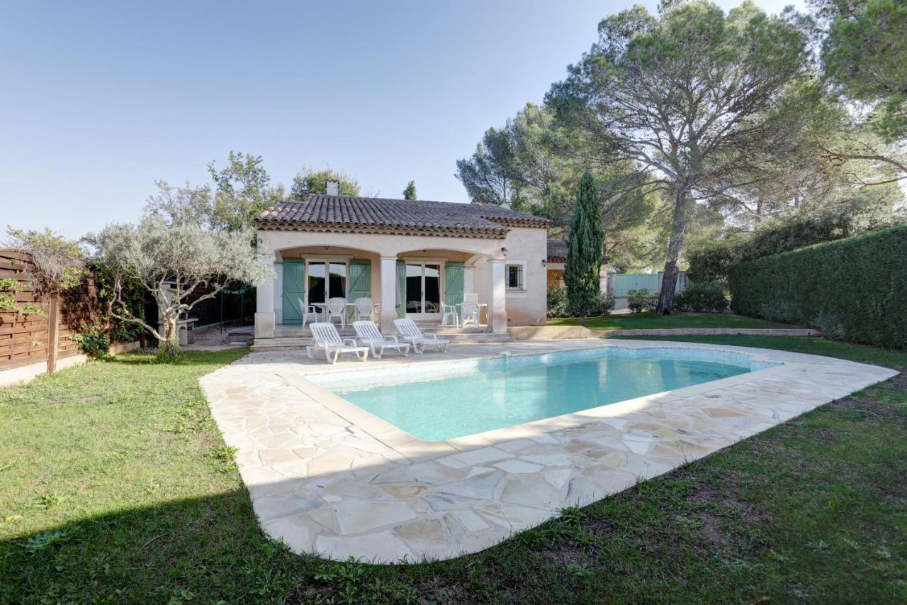 villa de charme, 8 pers, climatisée, piscine chauffée, calme garanti Roquebrune-sur Argens Esterno foto